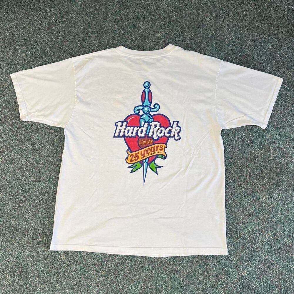 Vintage Y2K Hard Rock Cafe London white t-shirt